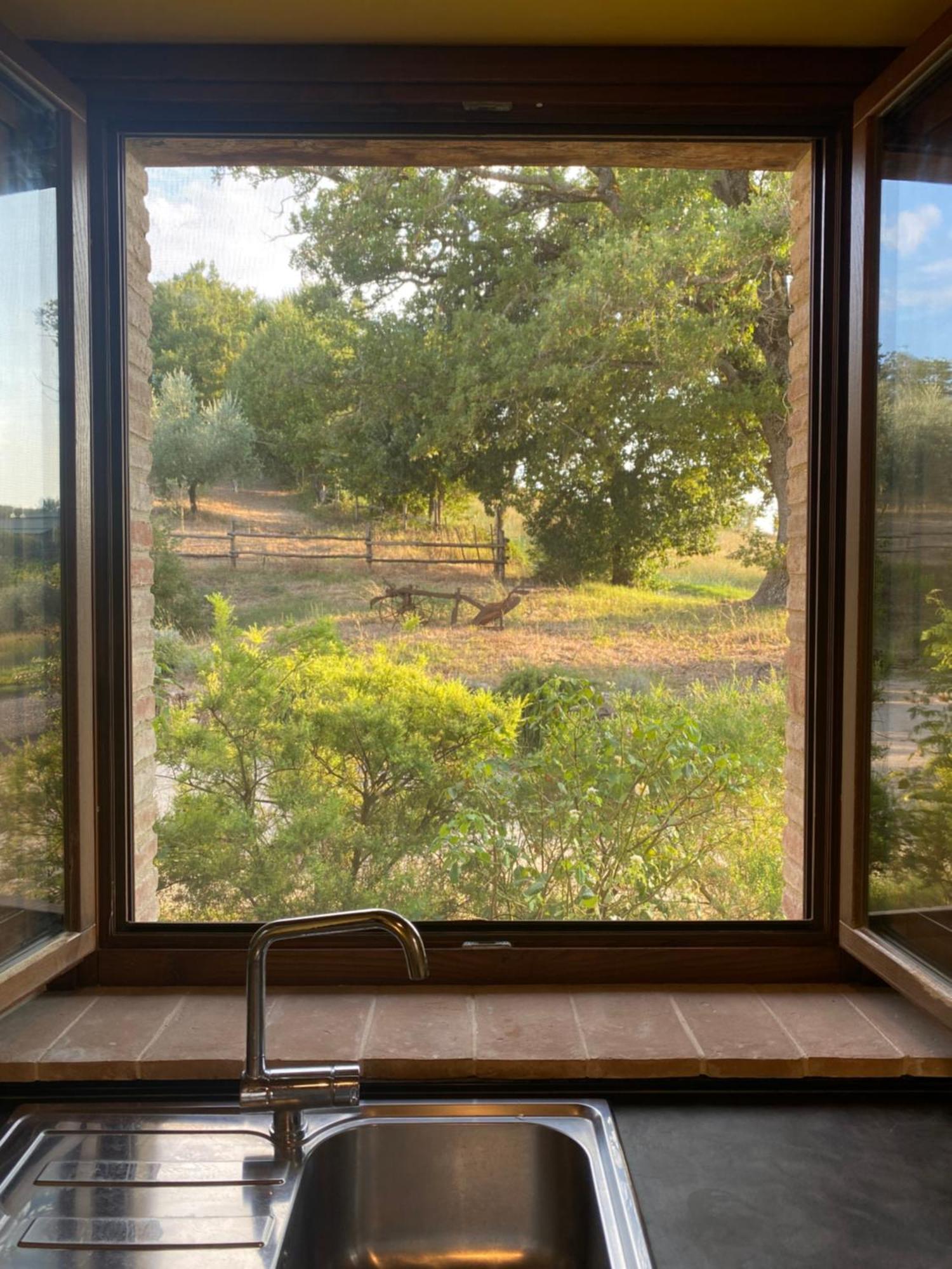 Agriturismo Sant'Angelo Holiday Farm Gualdo Cattaneo エクステリア 写真